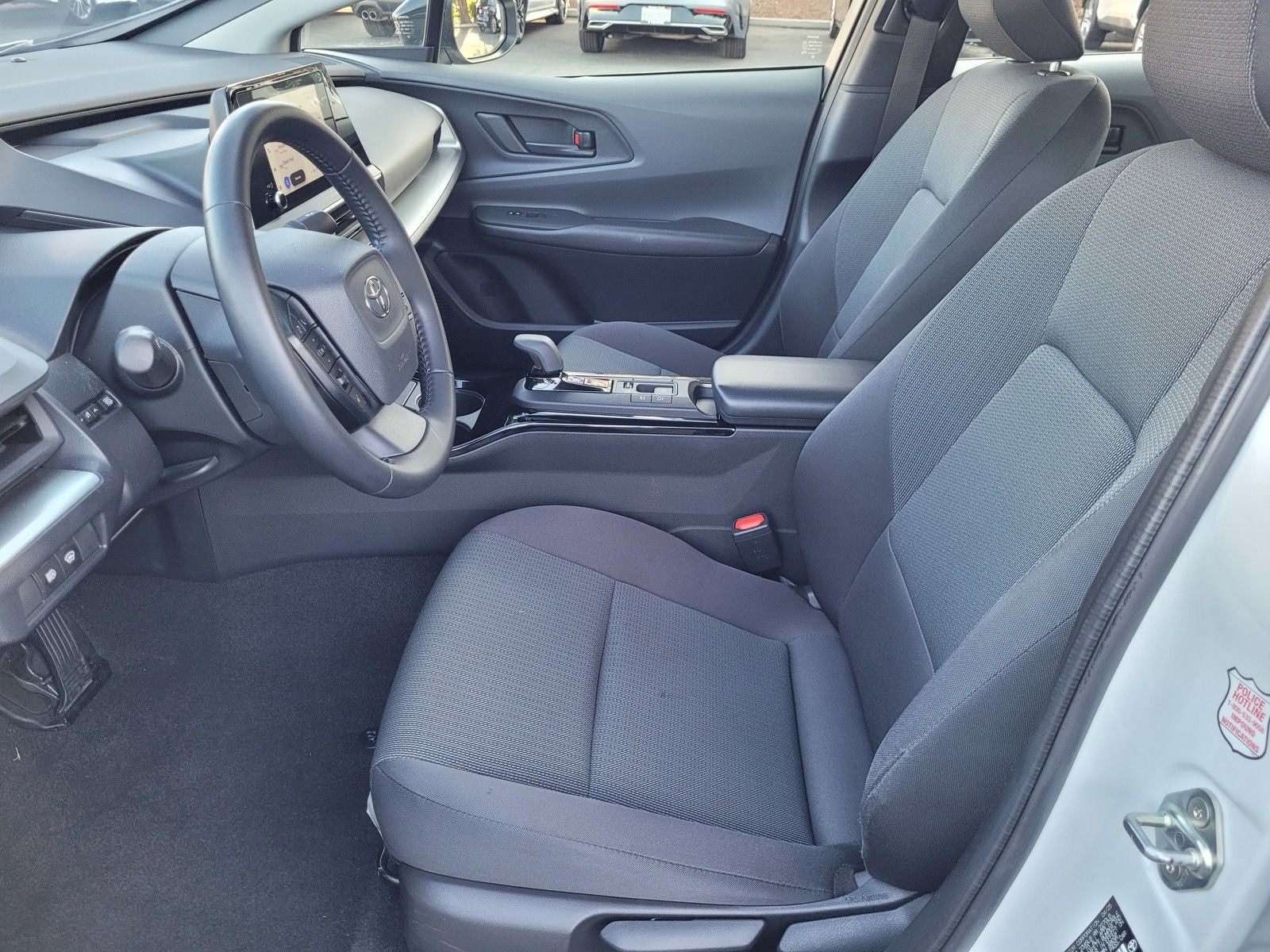 2025 Toyota Prius LE