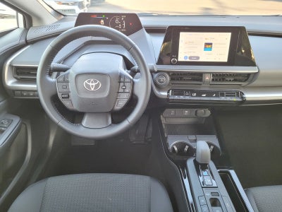 2025 Toyota Prius LE