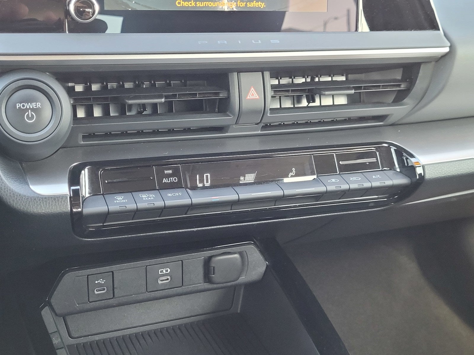 2024 Toyota Prius LE