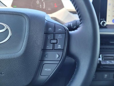 2025 Toyota Prius LE