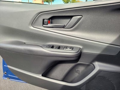 2023 Toyota Prius LE