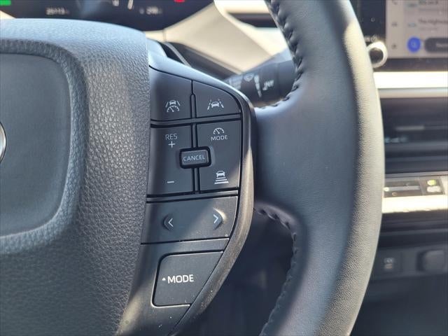 2025 Toyota Prius LE