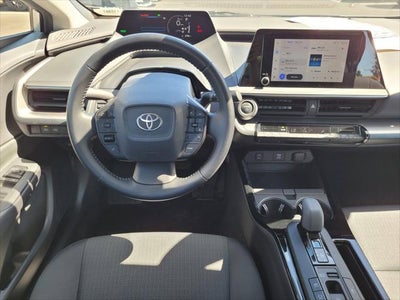 2025 Toyota Prius LE