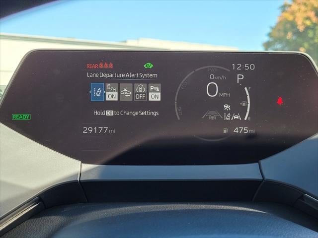 2025 Toyota Prius LE