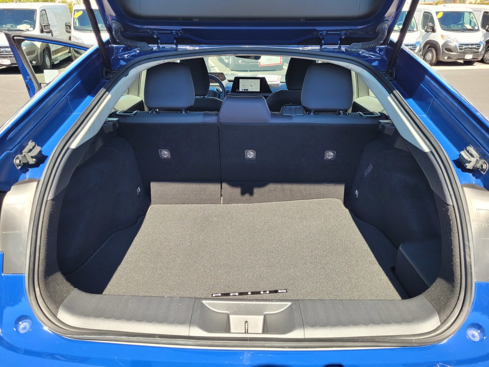 2023 Toyota Prius LE