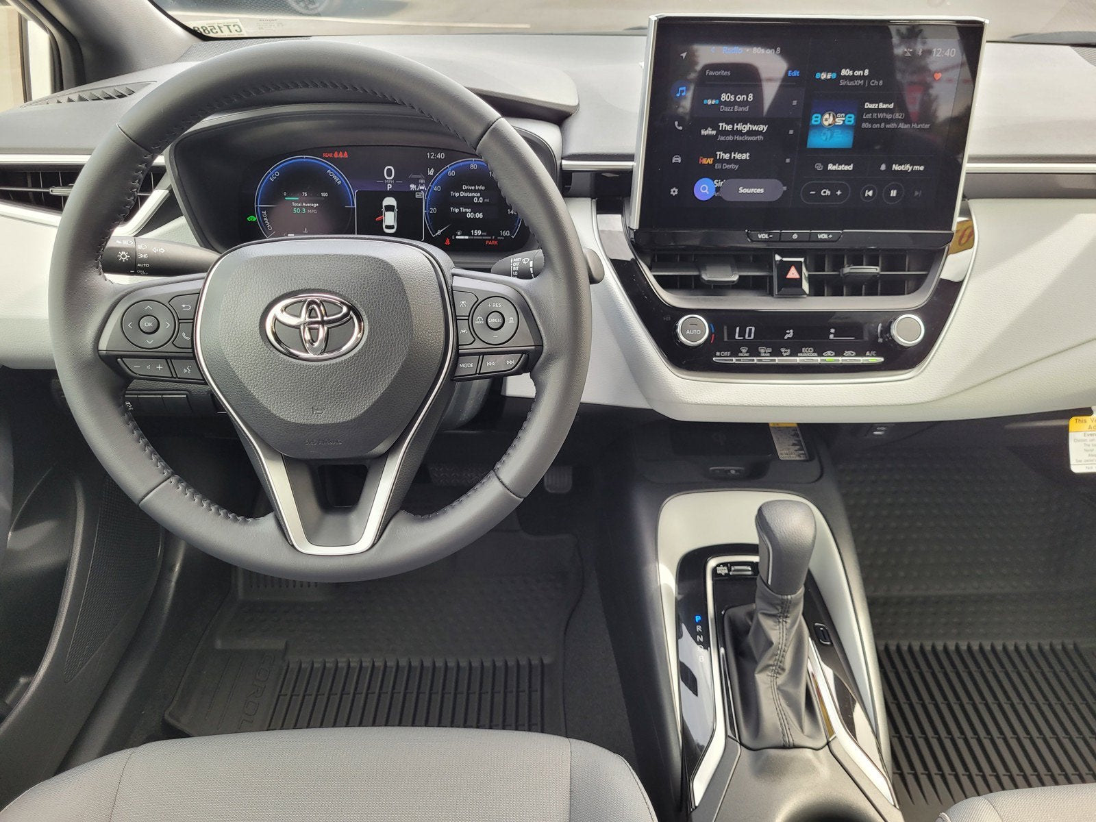 2026 Toyota Corolla Hybrid SE