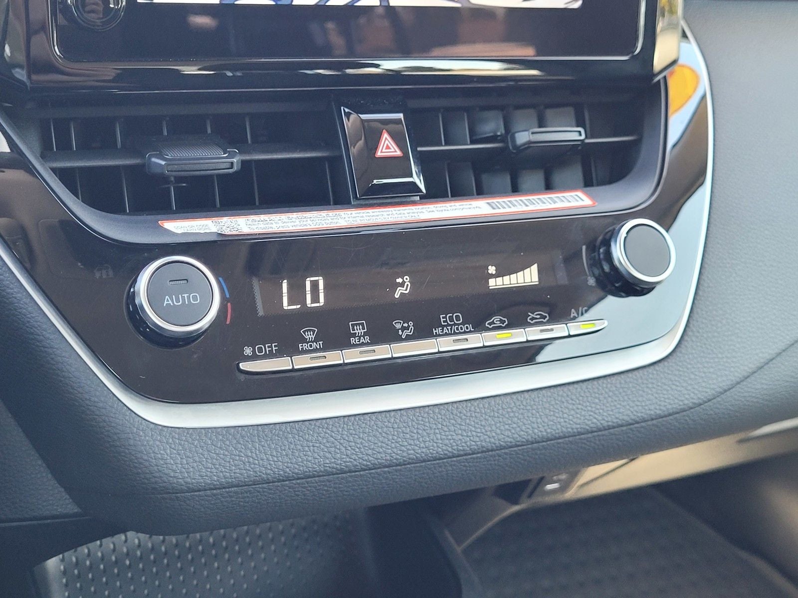 2025 Toyota Corolla Hybrid LE