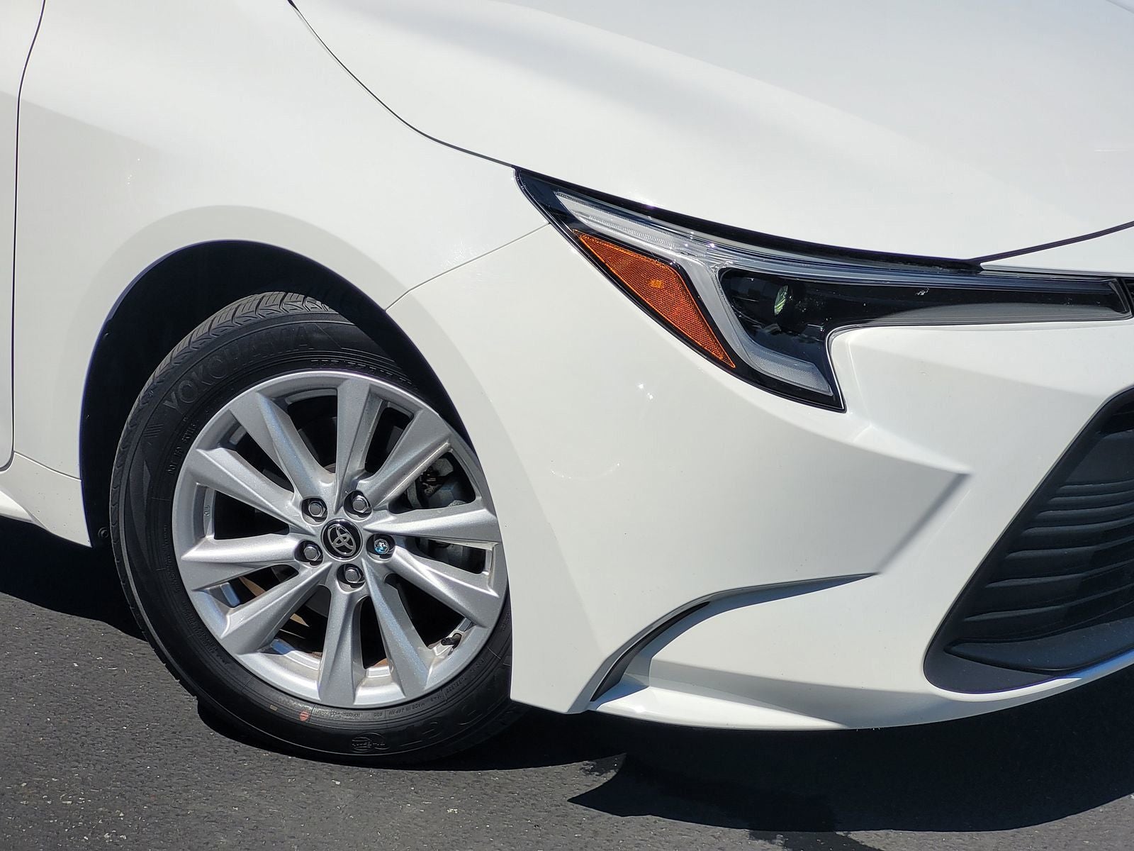 2026 Toyota Corolla Hybrid LE