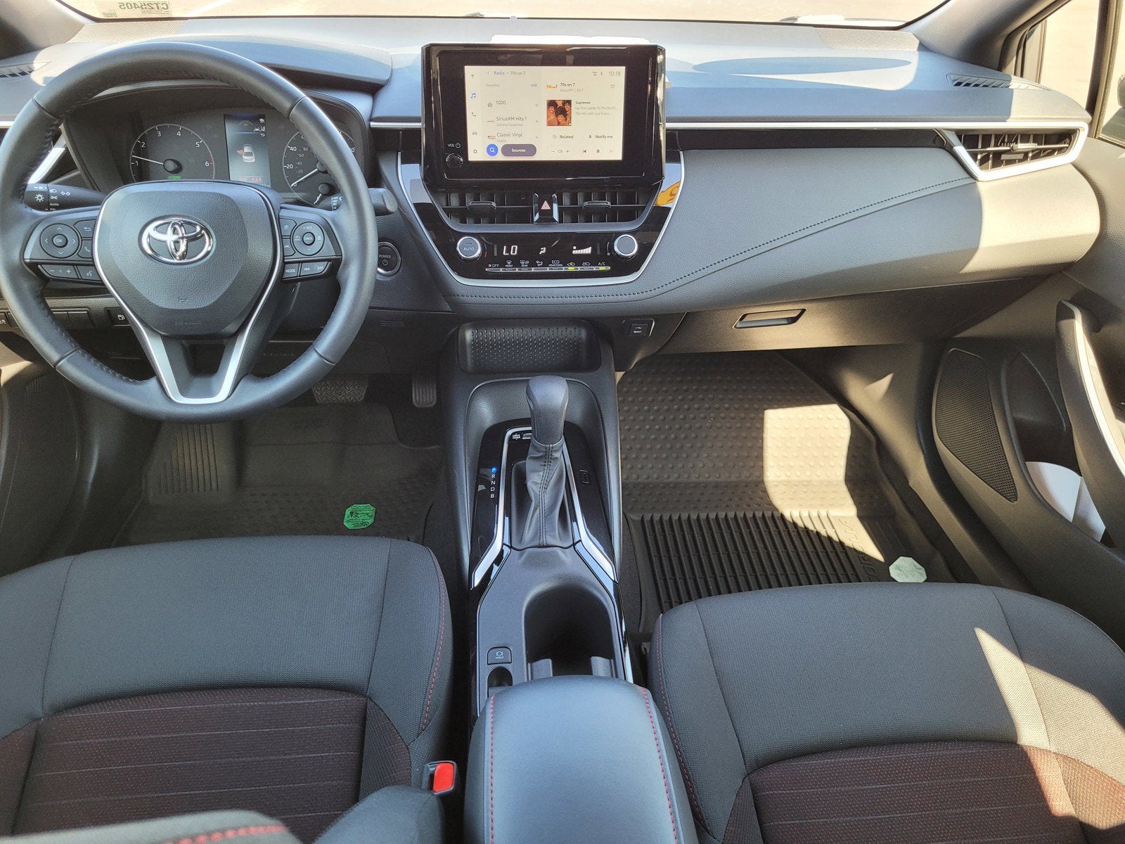 2025 Toyota Corolla Hybrid SE
