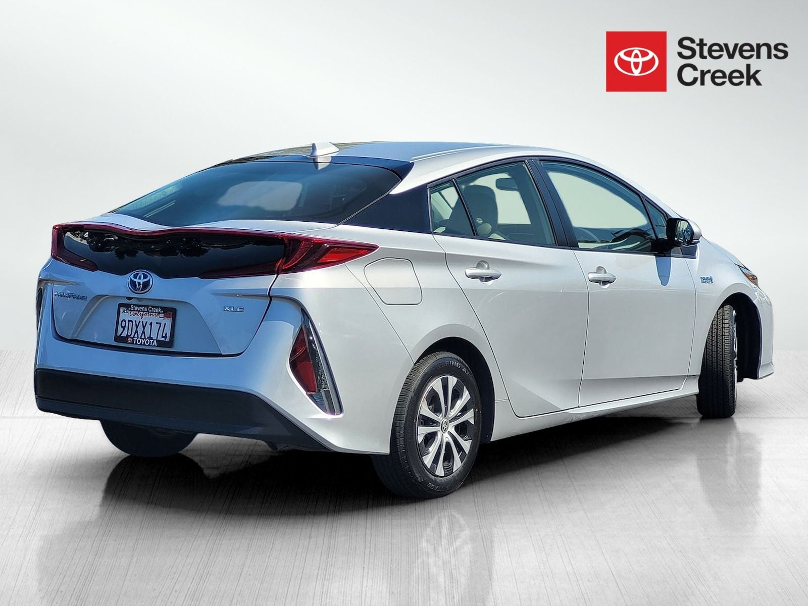 2022 Toyota Prius Prime XLE