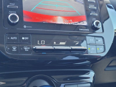 2022 Toyota Prius XLE