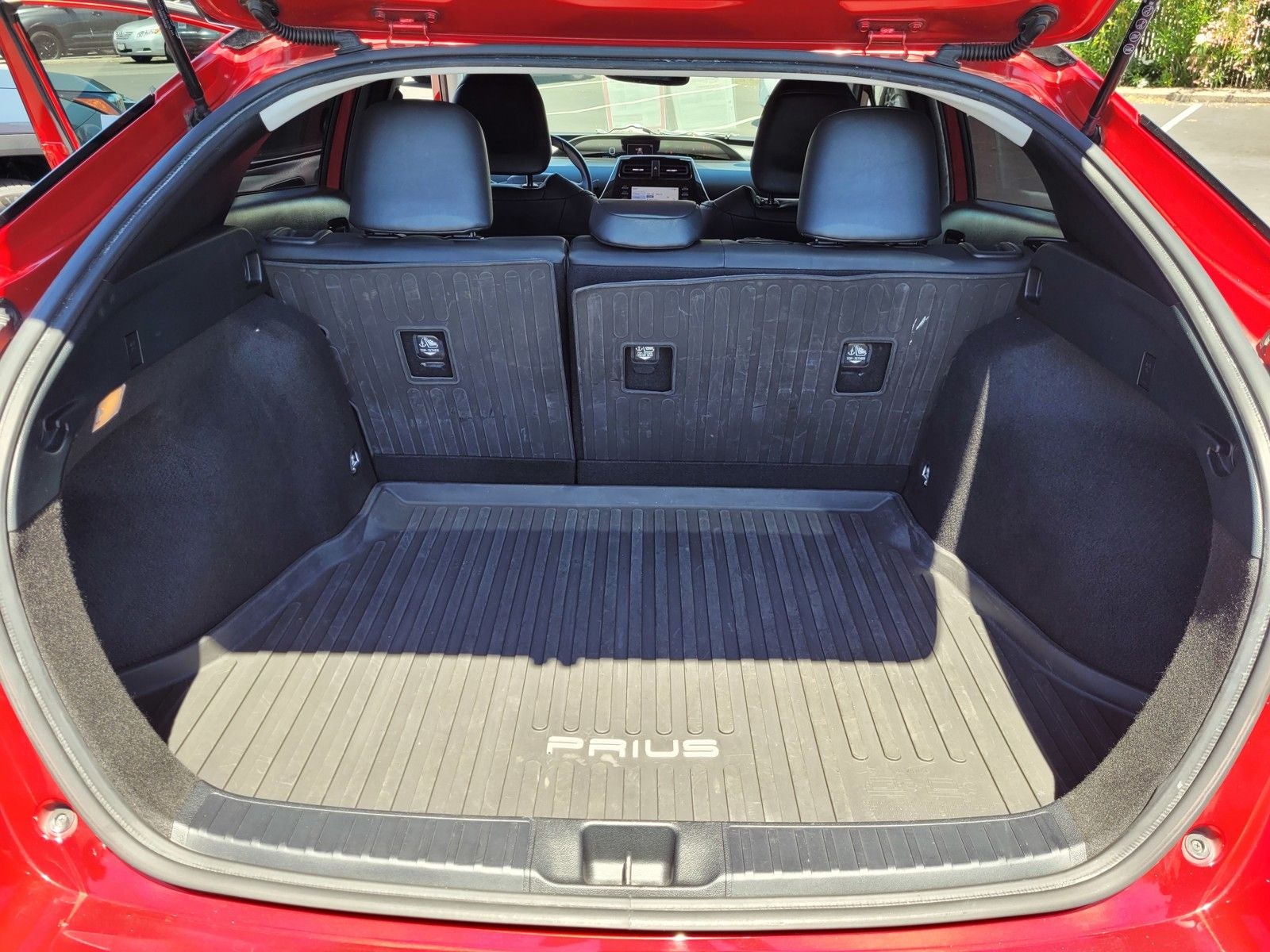 2022 Toyota Prius XLE