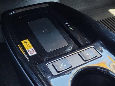 2022 Toyota Prius XLE