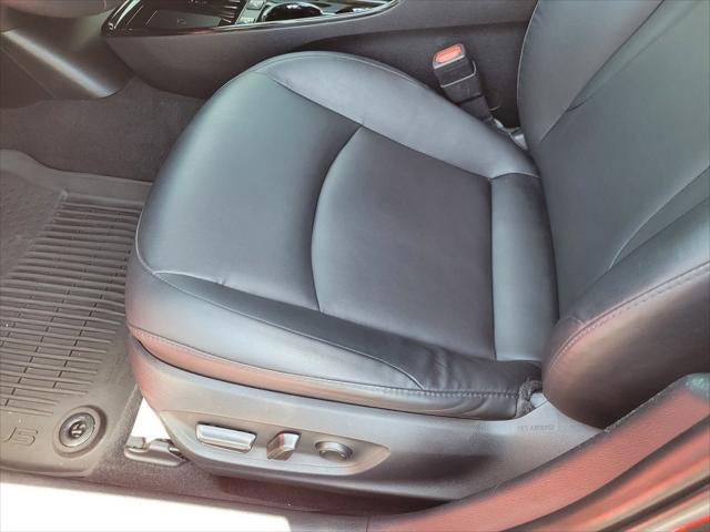 2022 Toyota Prius XLE