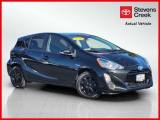 2016 Toyota Prius c Persona Series