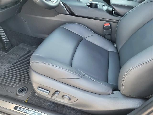 2024 Toyota Venza XLE