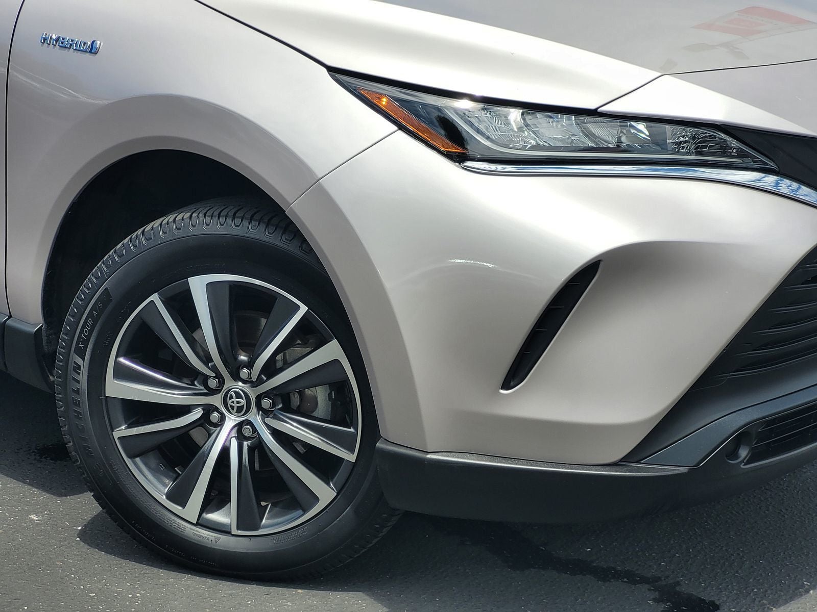 2021 Toyota Venza LE