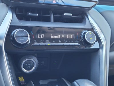 2023 Toyota Venza LE