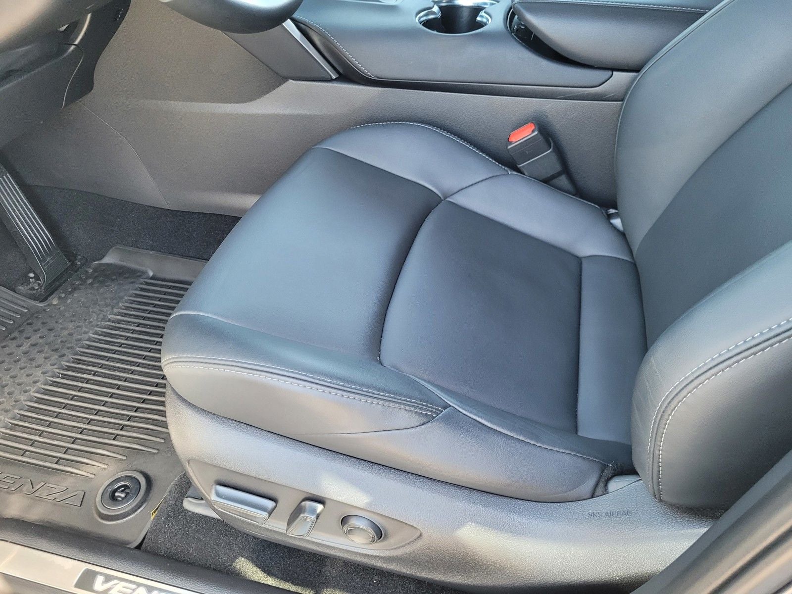 2024 Toyota Venza XLE