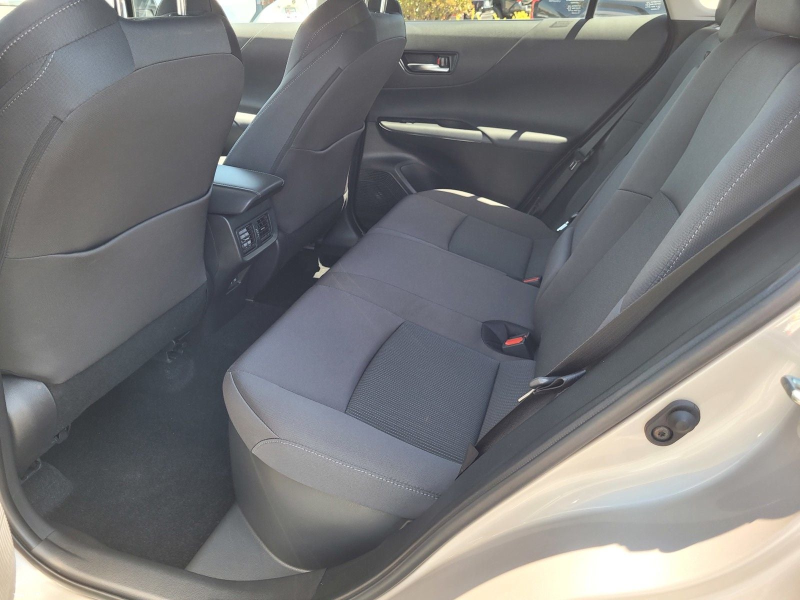 2024 Toyota Venza LE