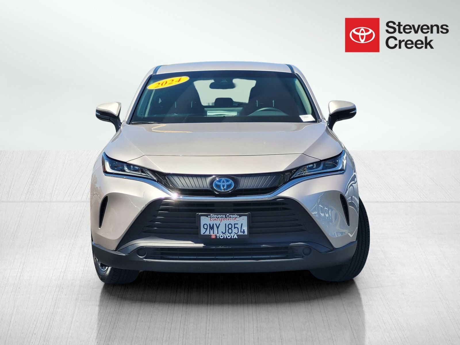 2024 Toyota Venza LE