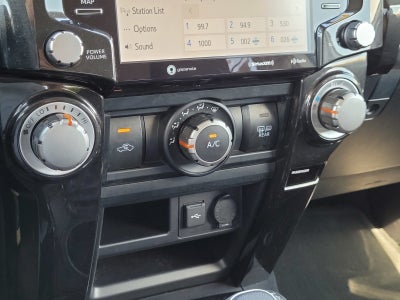 2024 Toyota 4Runner TRD Off-Road