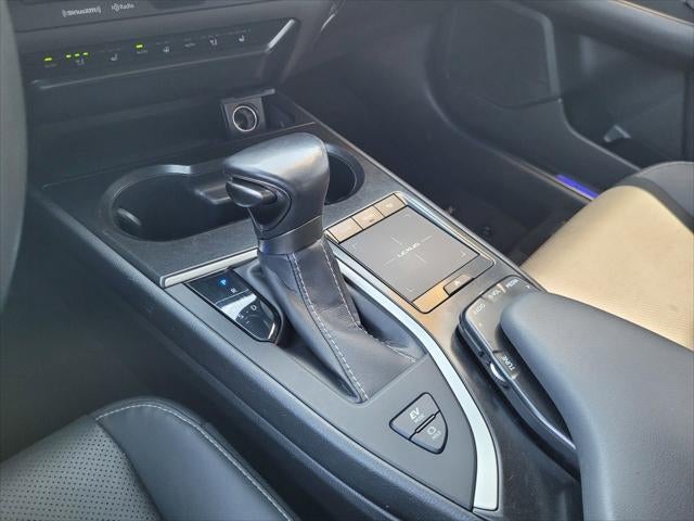 2020 Lexus UX 250h Base