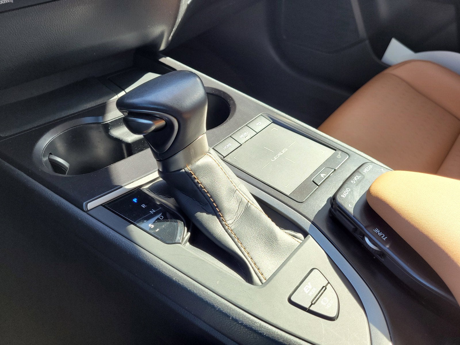 2022 Lexus UX 250h Base