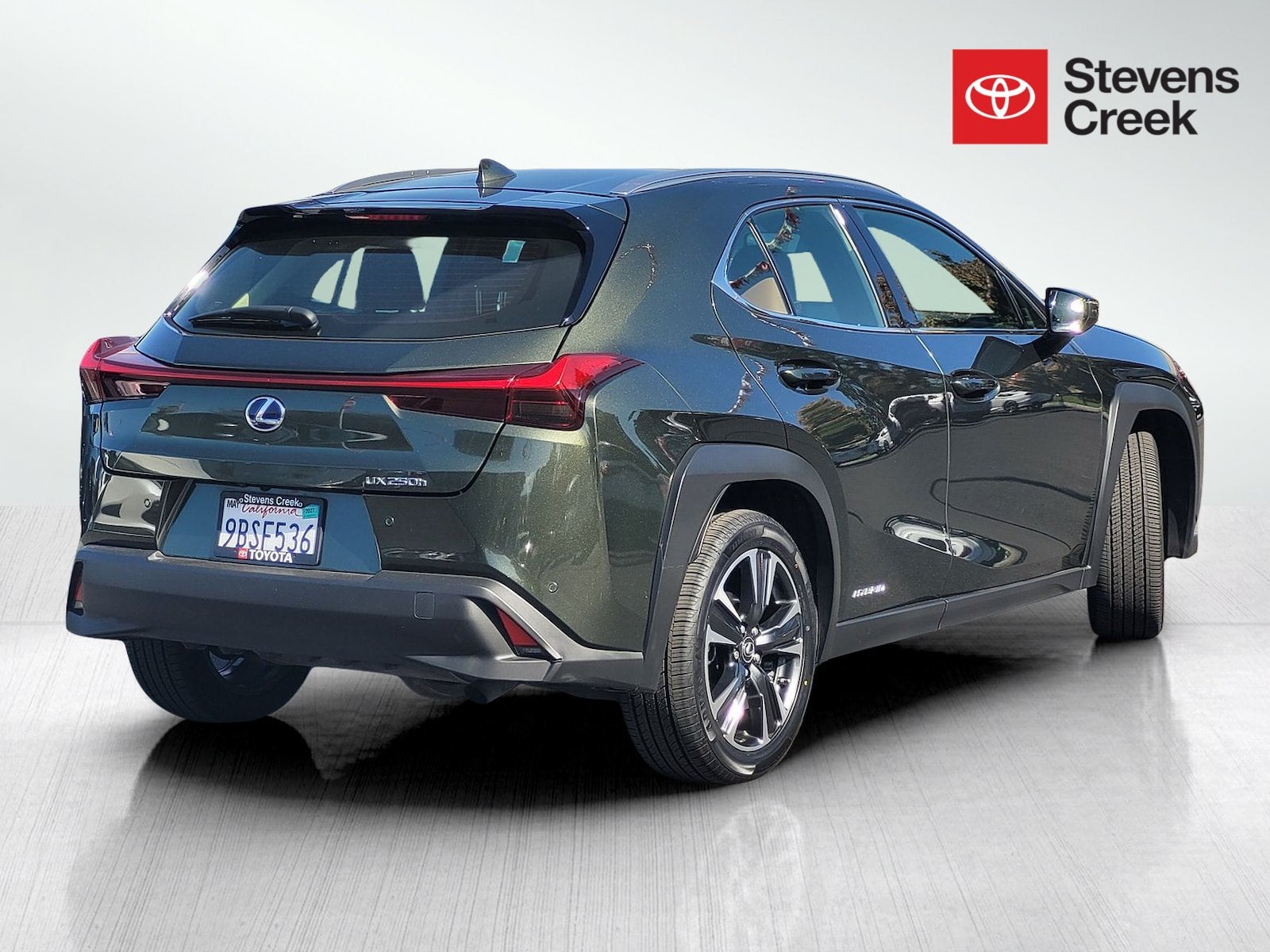 2022 Lexus UX 250h Base