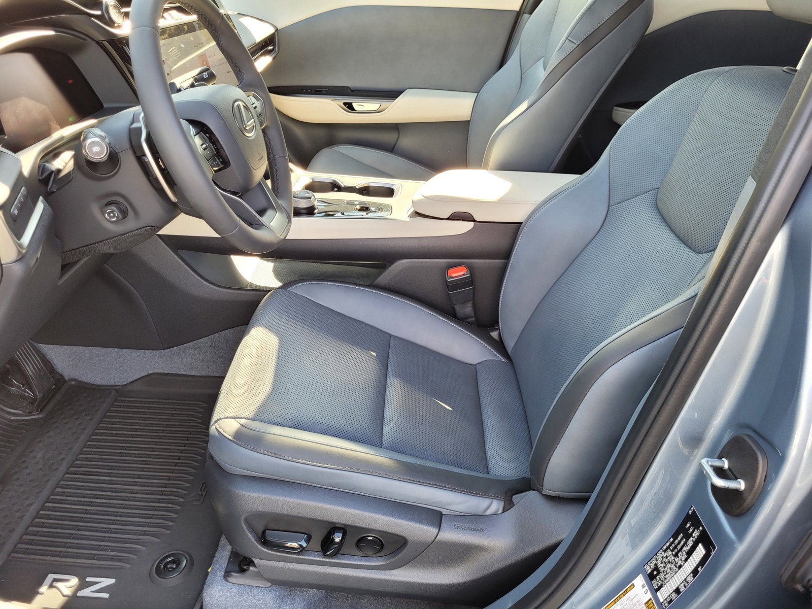 2024 Lexus RZ 300e Premium