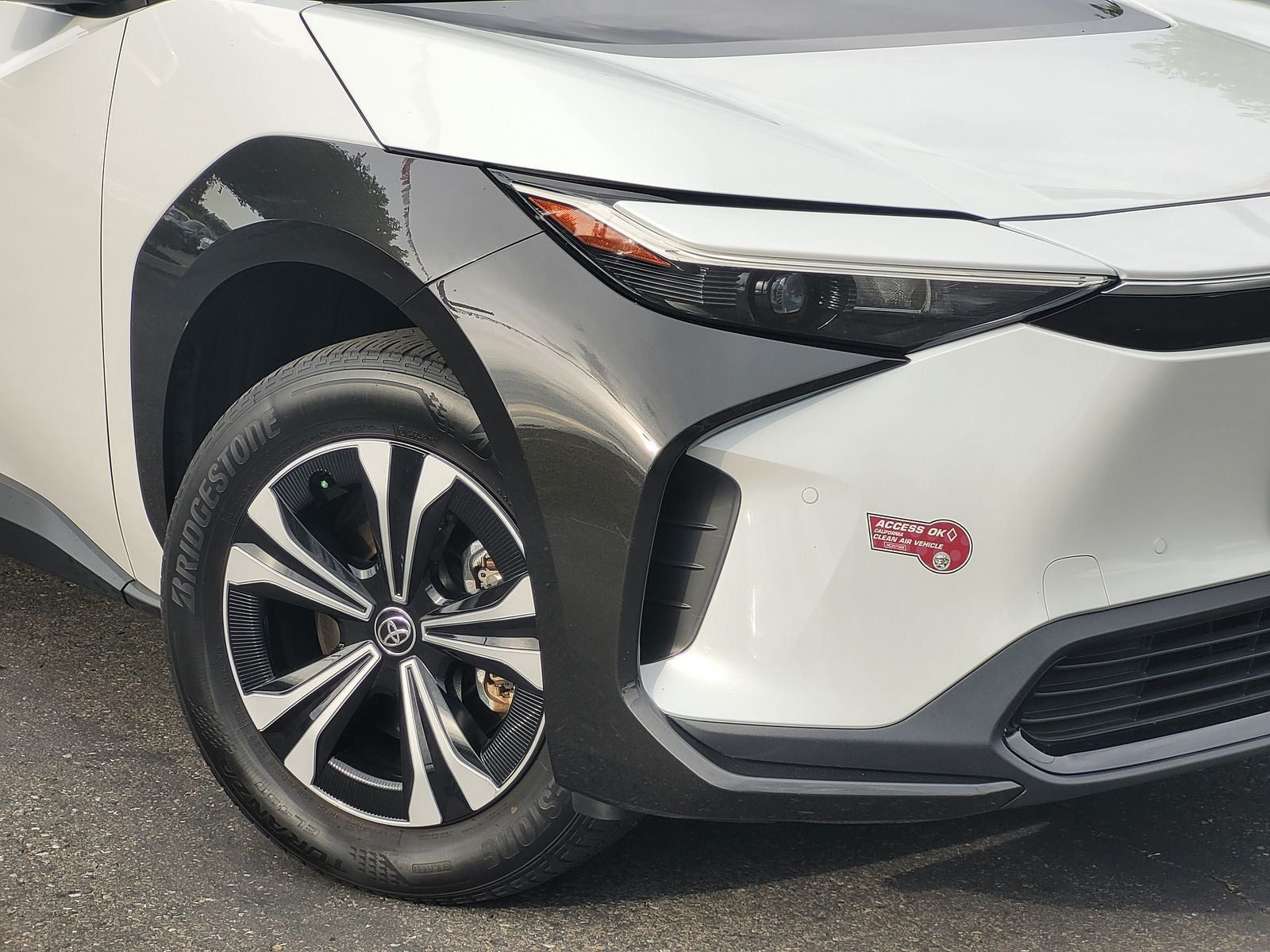 2023 Toyota bZ4X XLE
