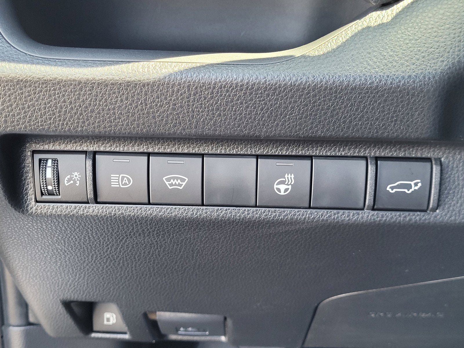 2024 Toyota RAV4 Prime SE