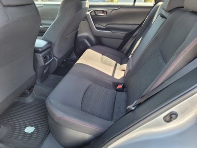 2024 Toyota RAV4 Prime SE