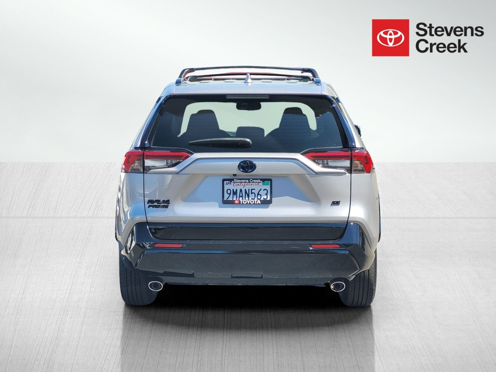 2024 Toyota RAV4 Prime SE