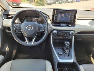 2022 Toyota RAV4 Hybrid XLE Premium