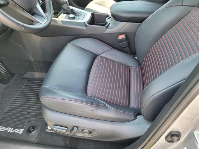 2025 Toyota RAV4 Plug-In Hybrid XSE