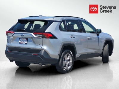 2022 Toyota RAV4 Hybrid LE