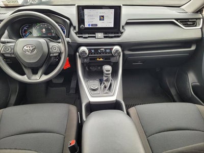 2025 Toyota RAV4 Hybrid LE