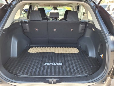 2023 Toyota RAV4 Hybrid LE