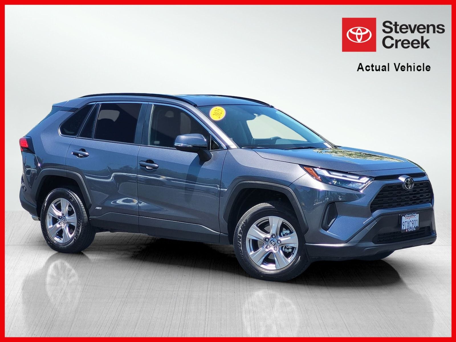 2025 Toyota RAV4 Hybrid LE
