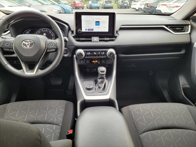 2023 Toyota RAV4 Hybrid XLE