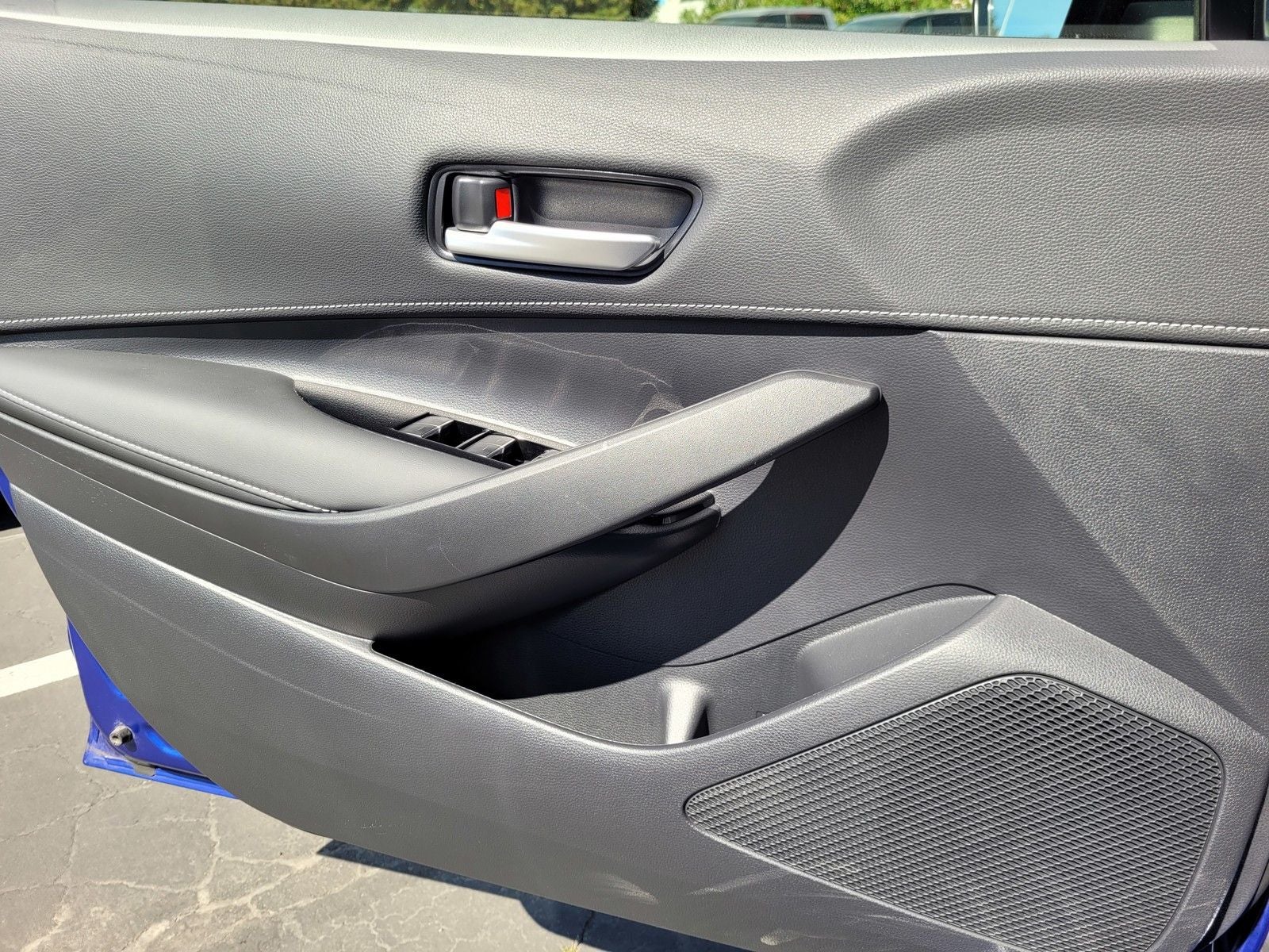 2024 Toyota Corolla Hatchback SE