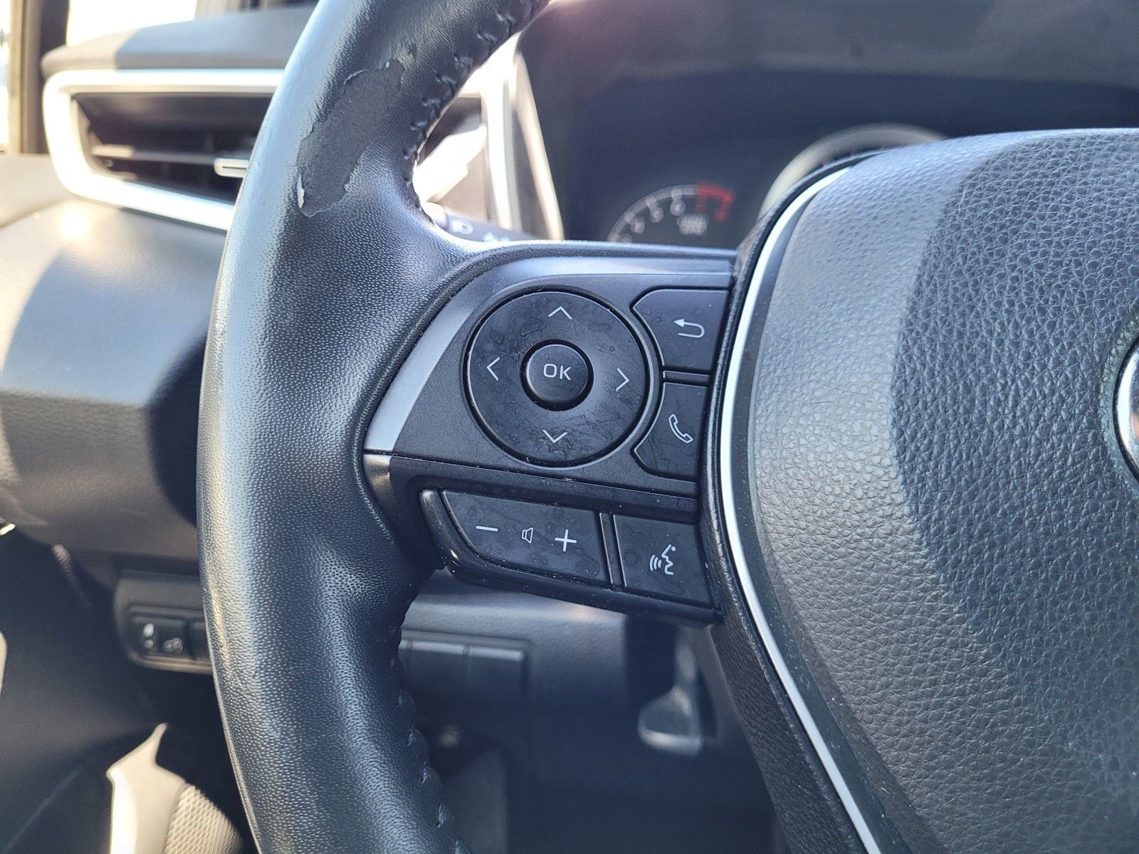 2022 Toyota Corolla Hatchback SE