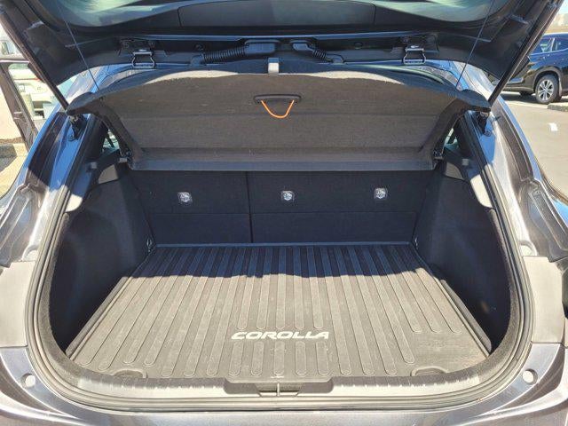 2022 Toyota Corolla Hatchback SE