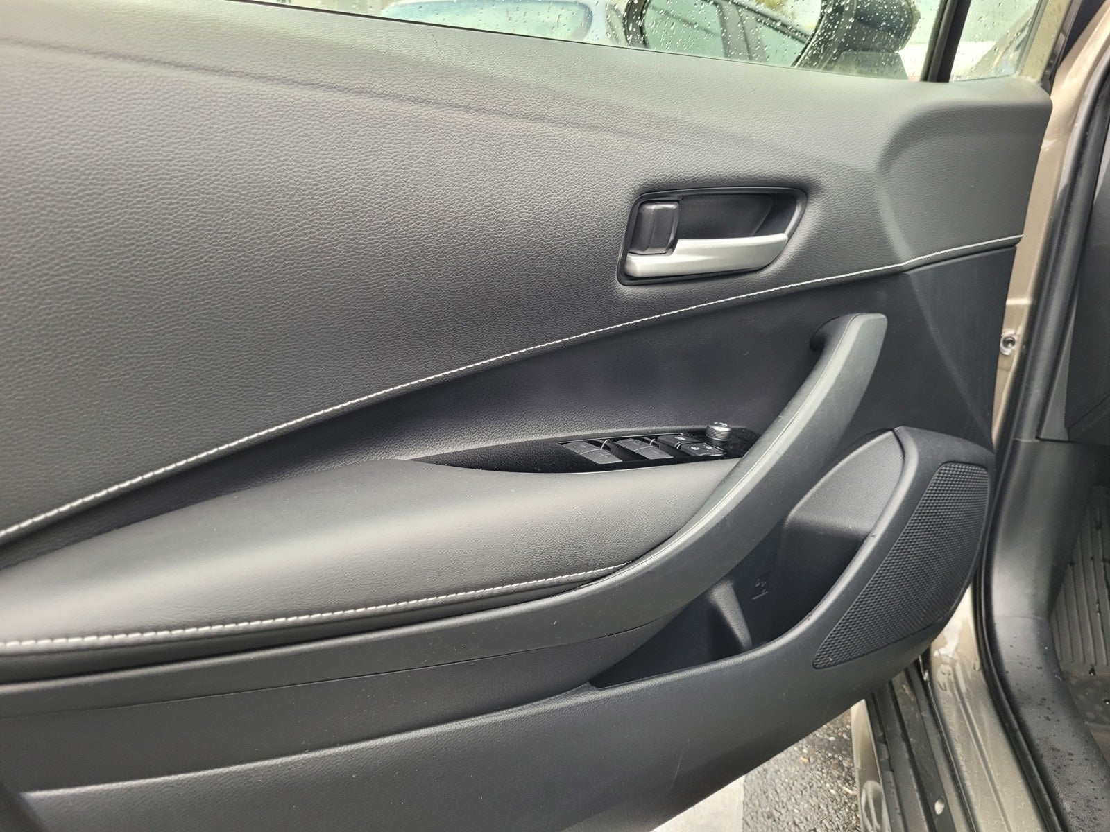 2020 Toyota Corolla Hatchback SE