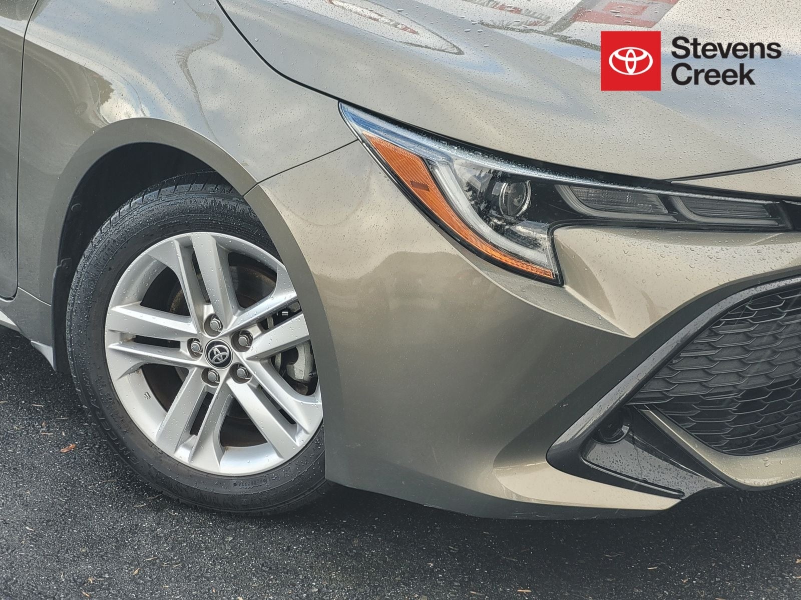 2020 Toyota Corolla Hatchback SE