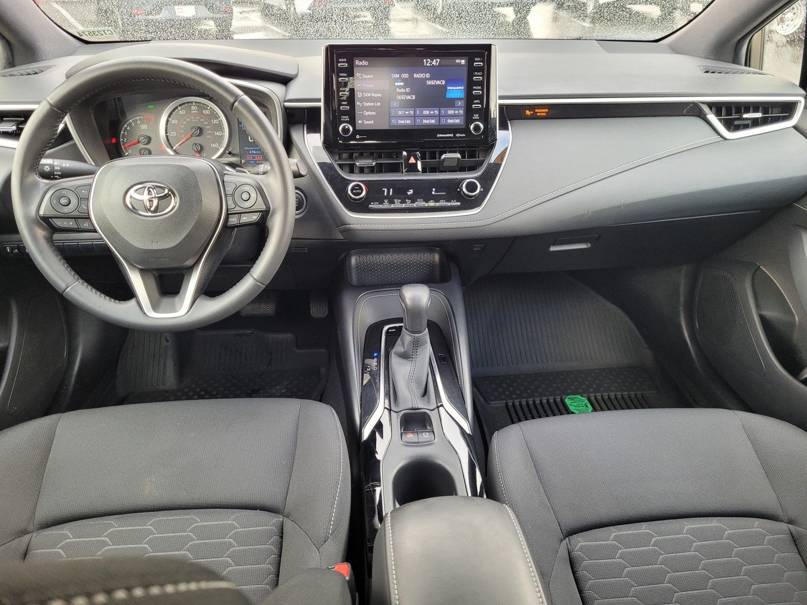 2020 Toyota Corolla Hatchback SE