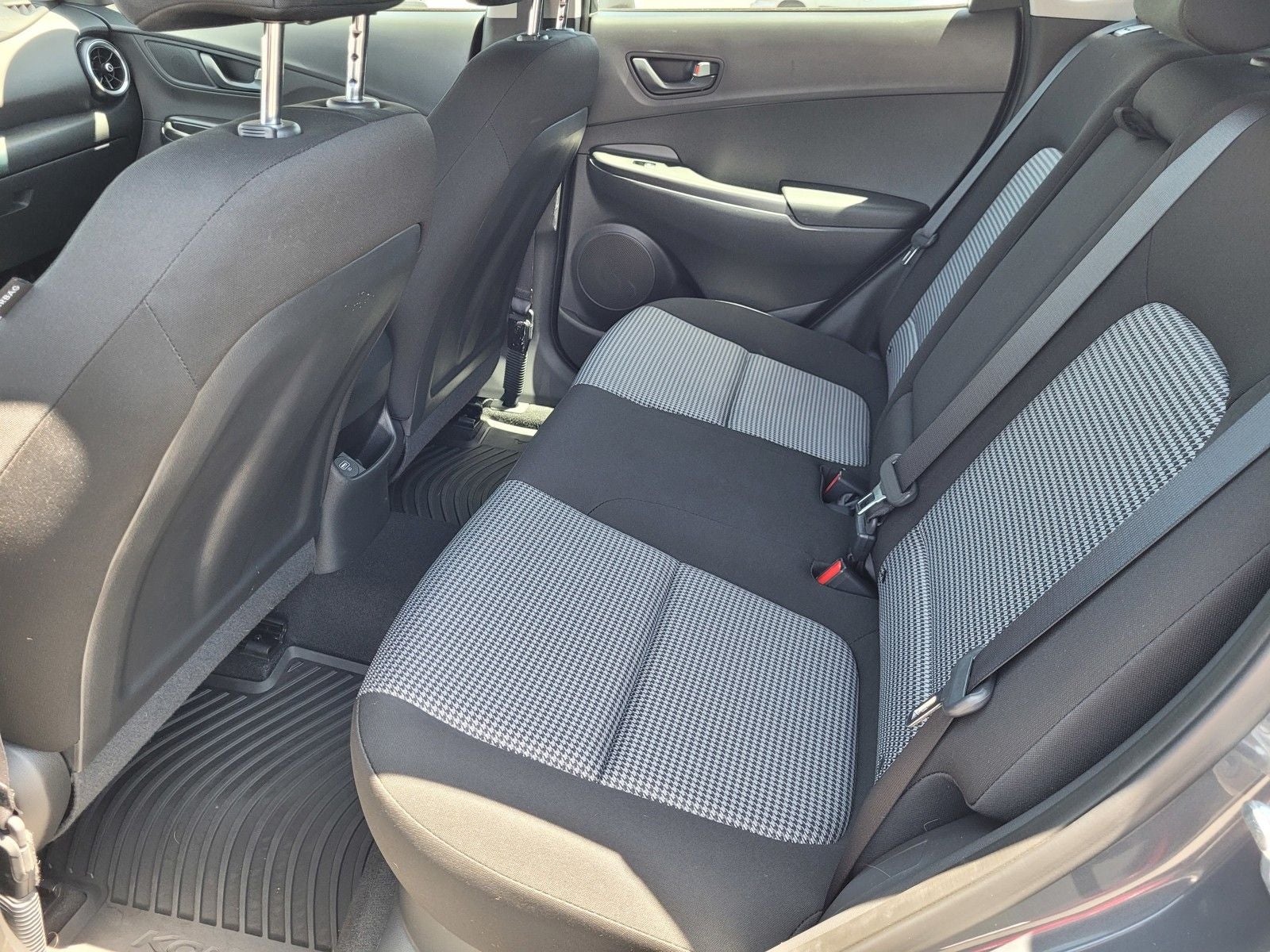 2023 Hyundai Kona SE
