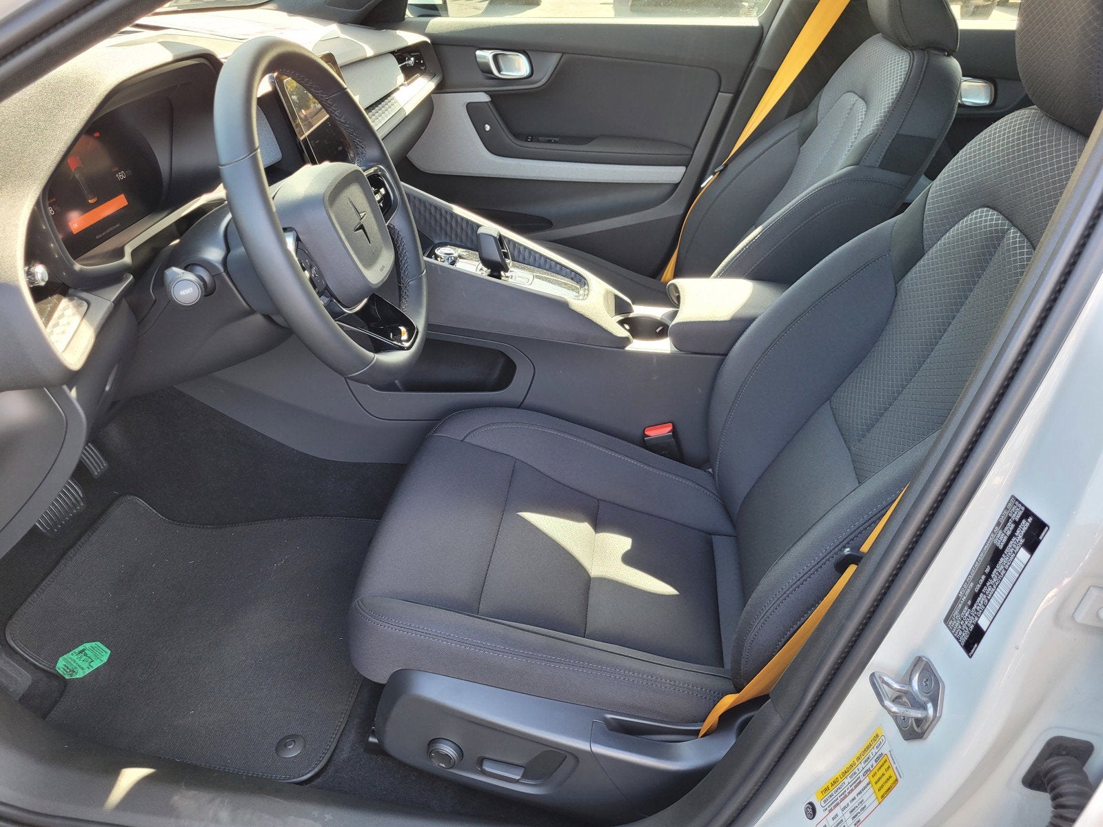 2022 Polestar 2 Long Range Dual Motor