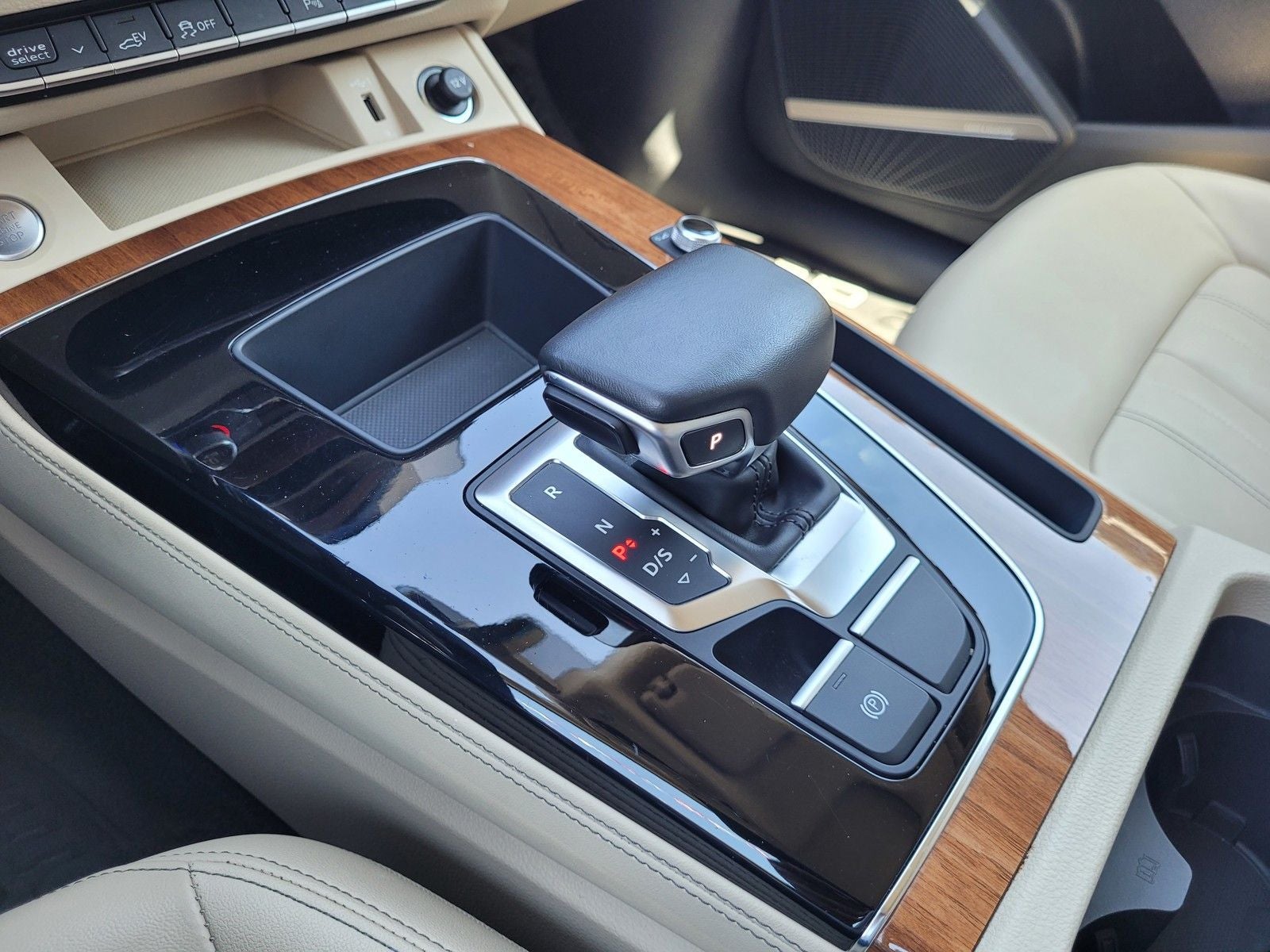 2021 Audi Q5 e 55 Premium quattro